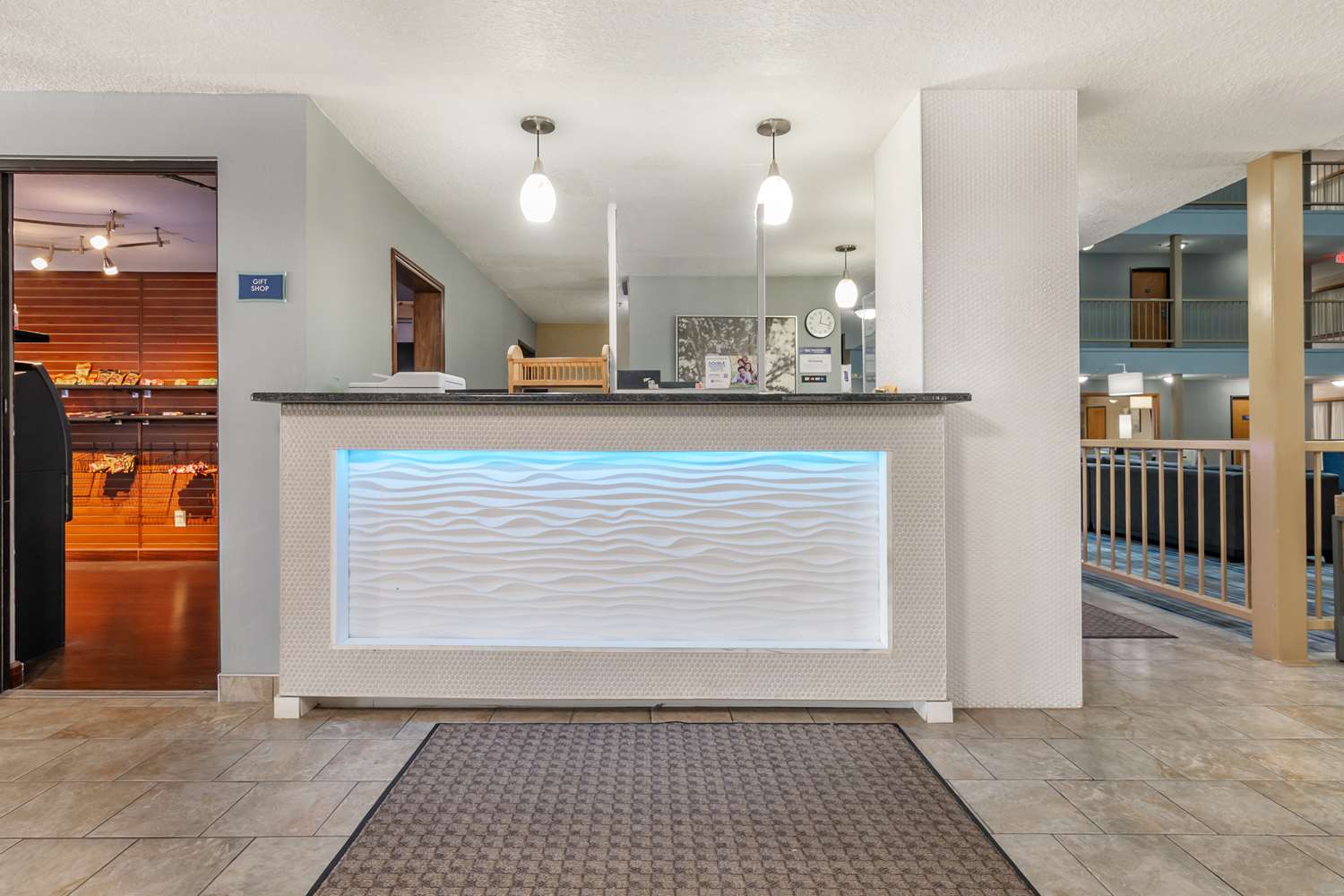 Best Western On The River 8/38