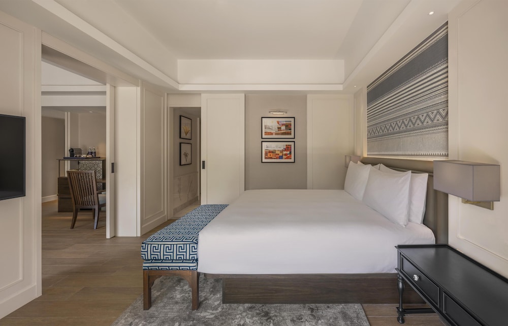 Kahavadi Chiang Rai, Curio Collection by Hilton 16/50