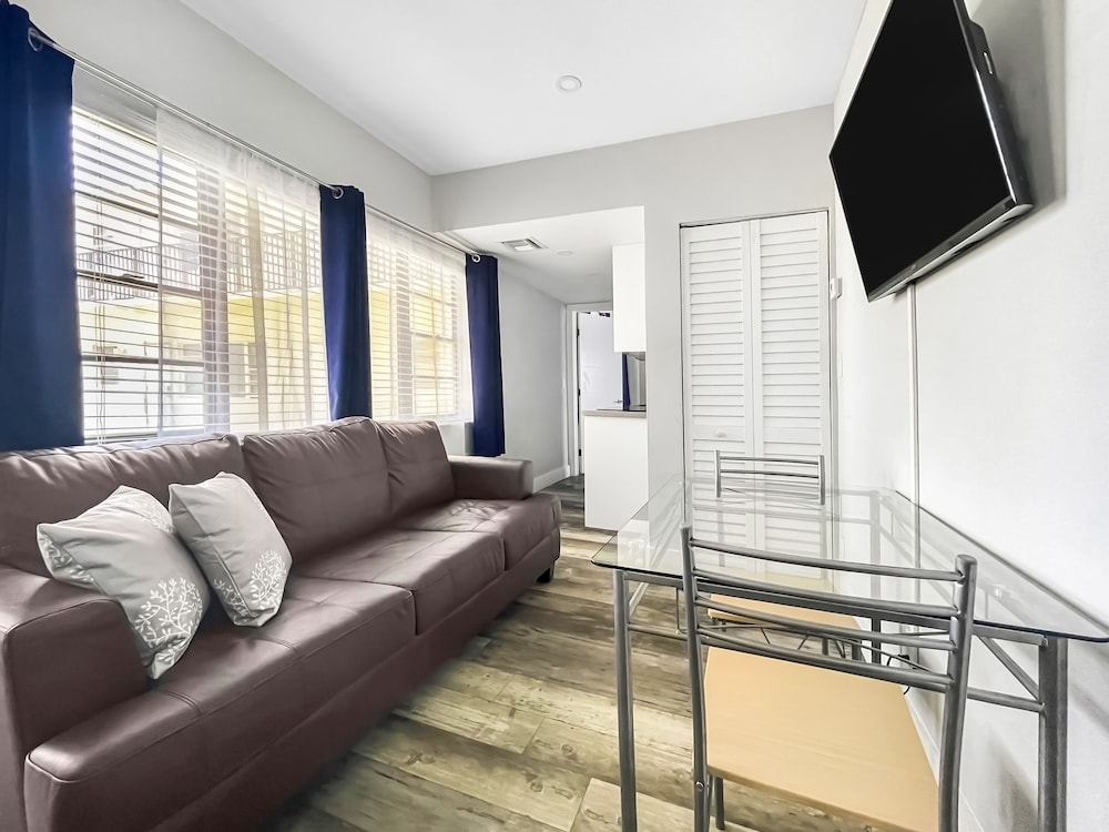 Neptune Oceanfront Rentals 25/49
