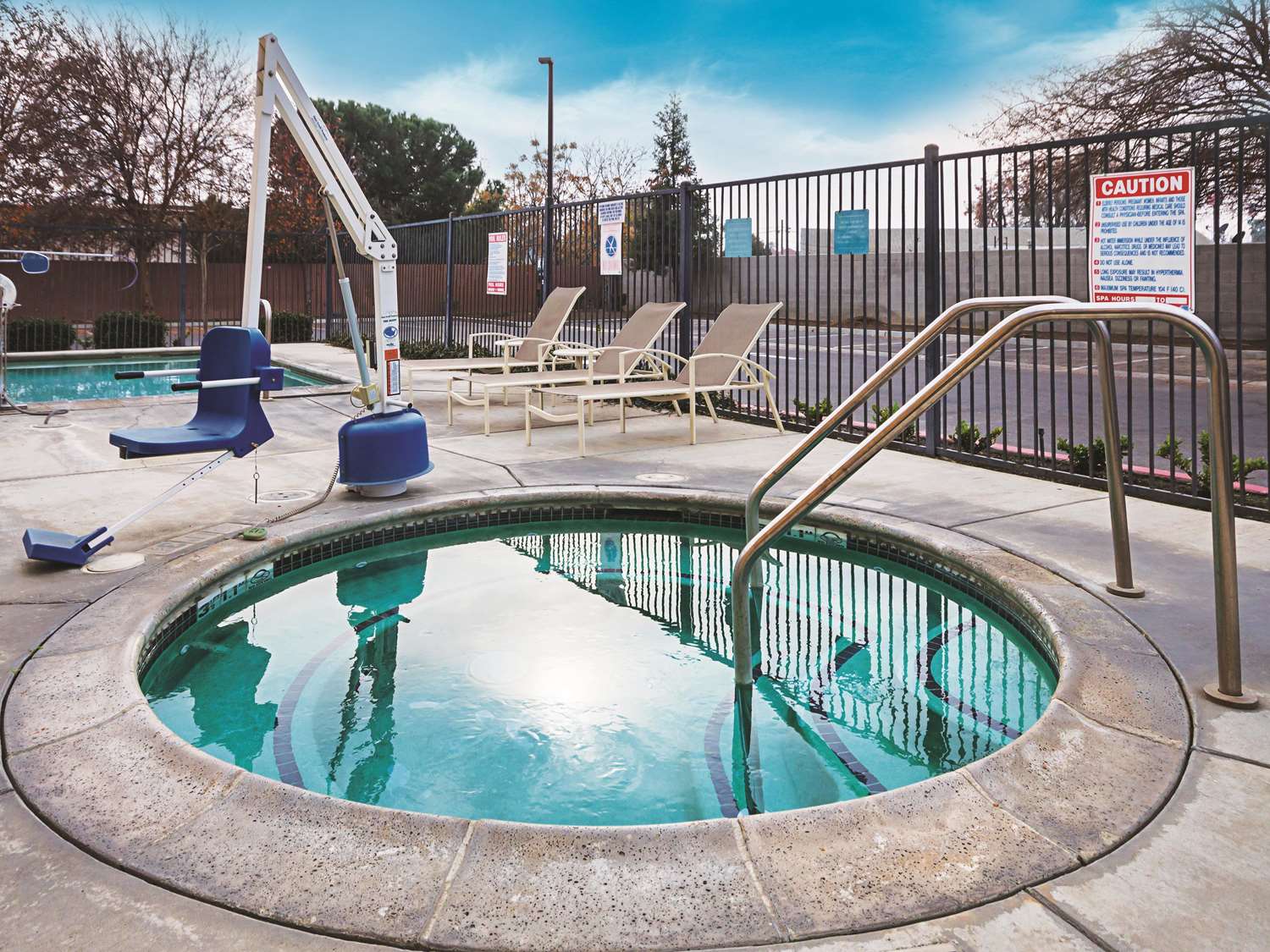 La Quinta Inn & Suites by Wyndham Fresno Northwest 37/44