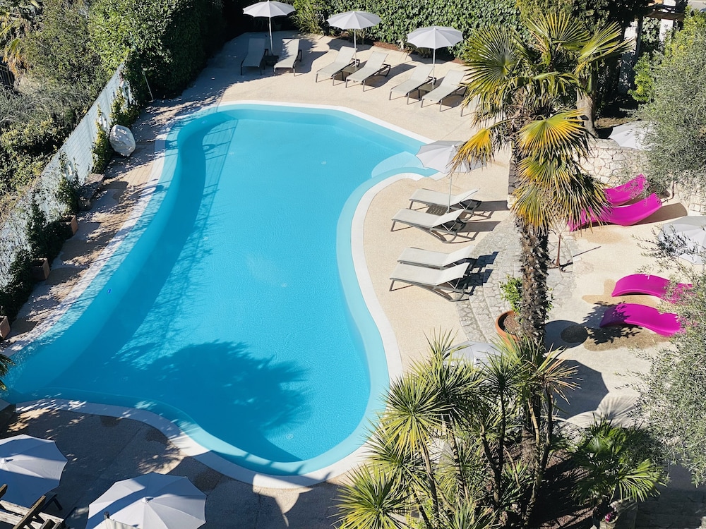 Hotel Villa Miravalle 39/50