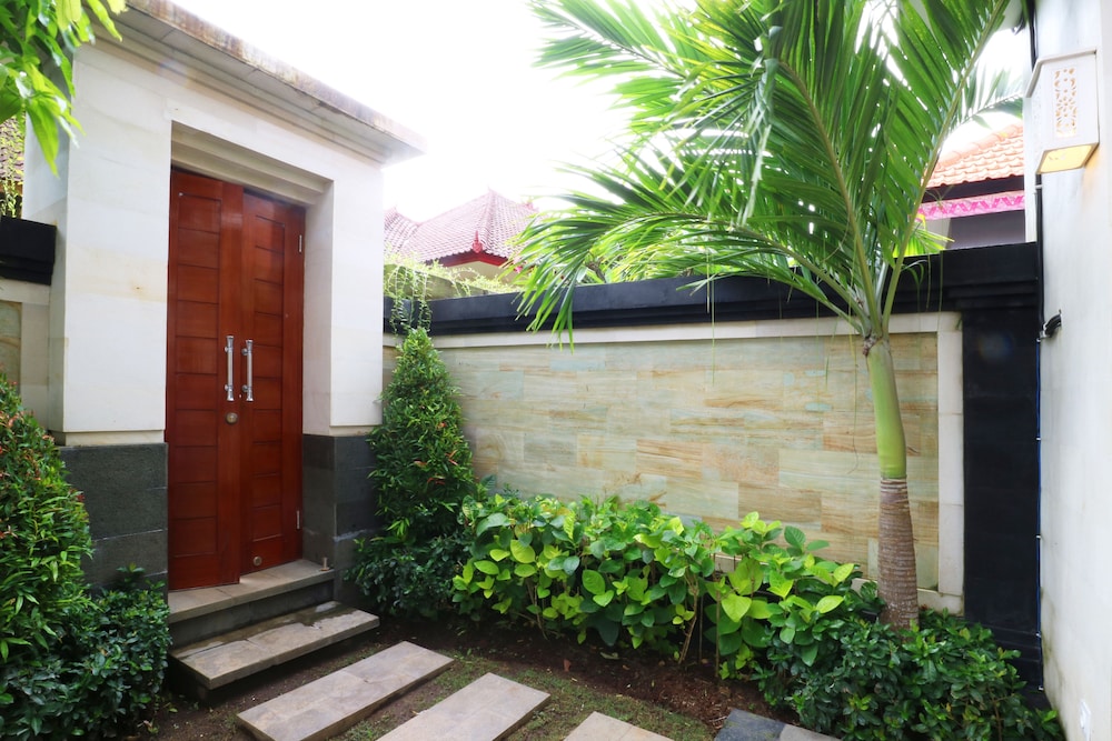 The Umah Pandawa Homestay And Villas by ZUZU 25/41