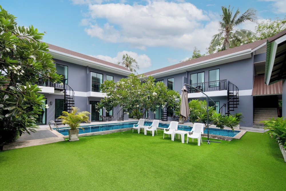 Chanakarn Pool Access Rawai 41/50