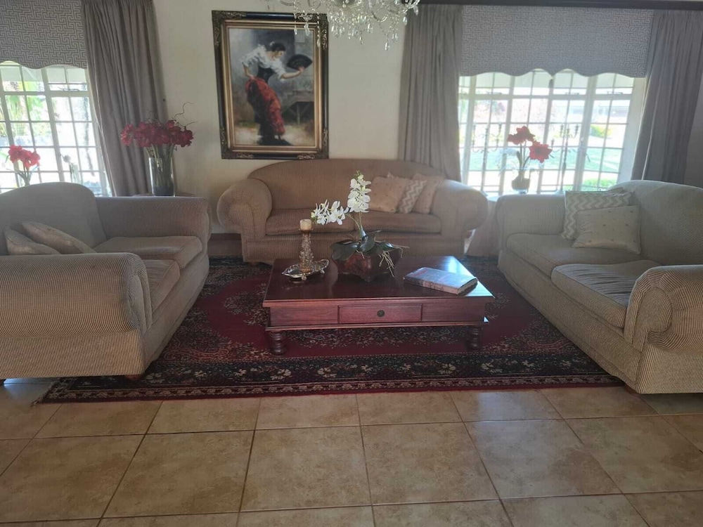 La Barune Guest House 29/45