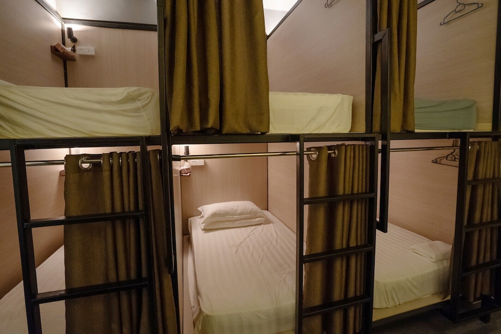 Zenz Hotel 36/50