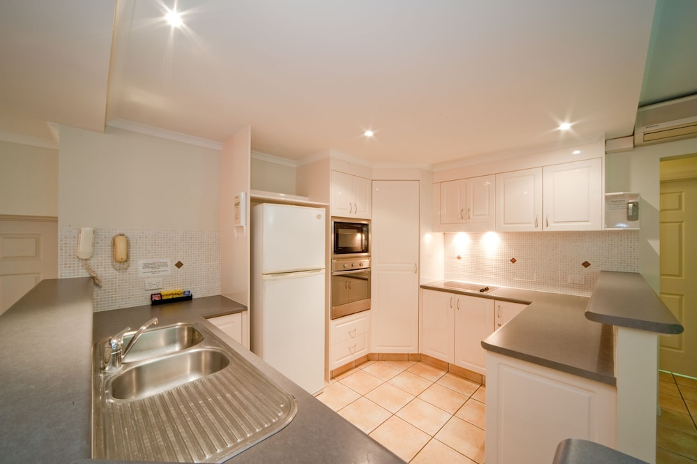 Seastar Apartments 19/50
