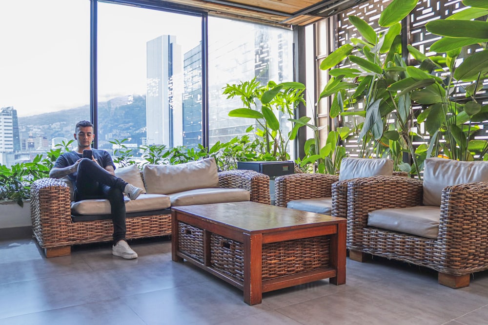 HOTEL 47 MEDELLIN STREET 42/59