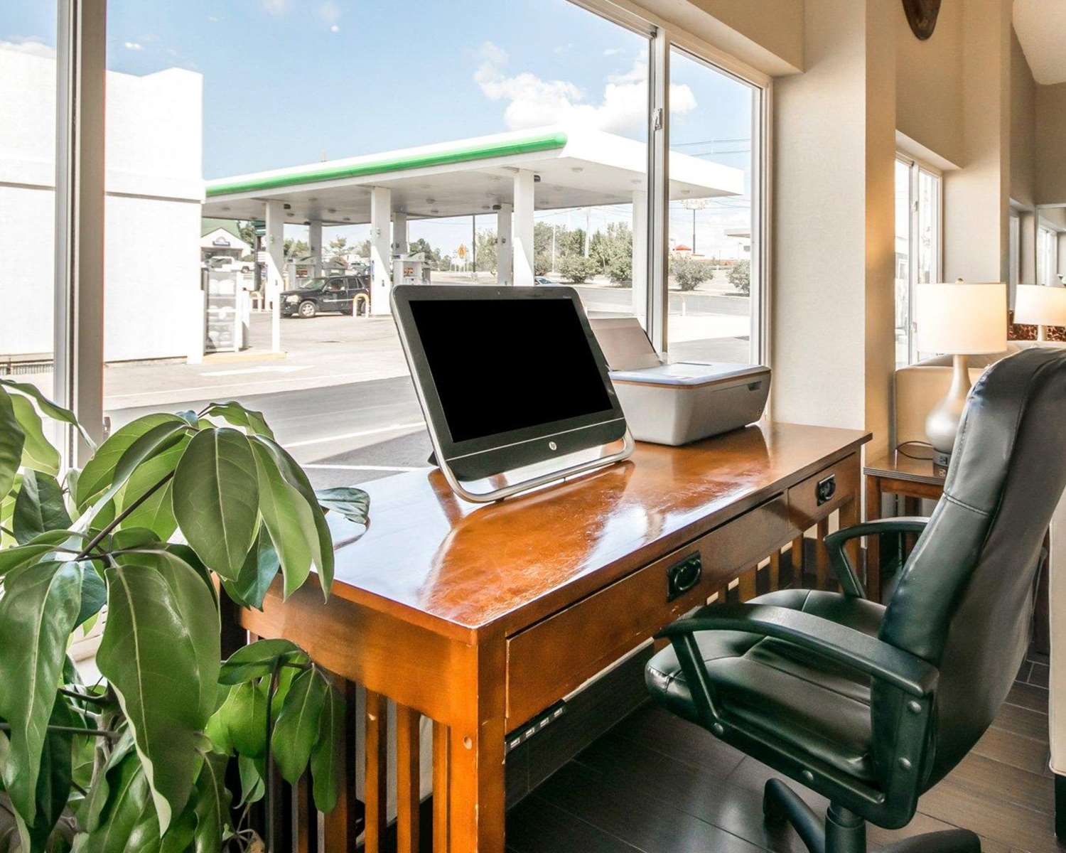 Quality Inn & Suites Elizabethtown 15/16