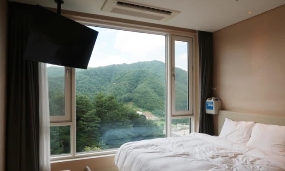 Hotel Around Pyeongchang 36/58