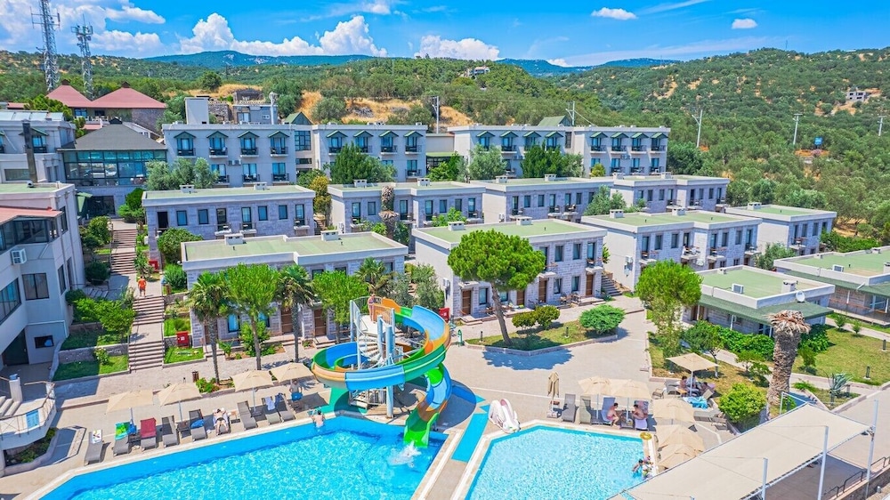 Assos Eden Gardens Hotel 43/50