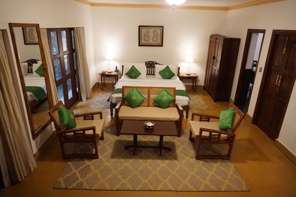 Saraca Hotel Lucknow 14/42