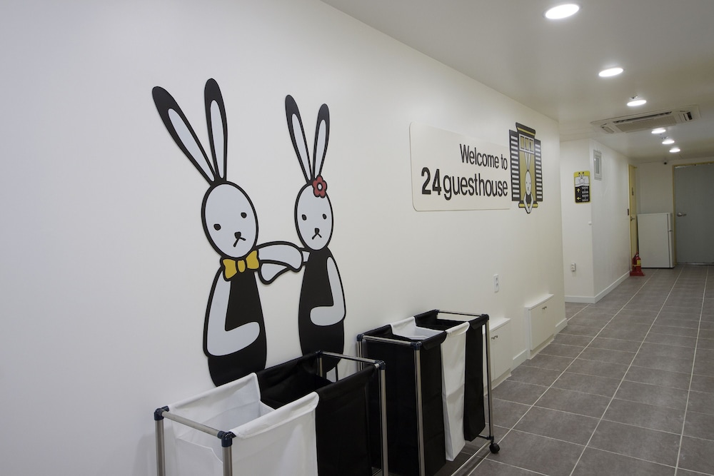 24 Guesthouse Myeongdong Town 10/55