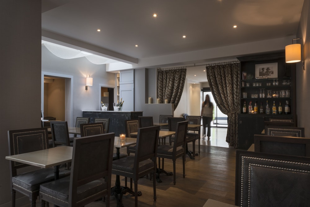 Acacias Etoile Hotel 37/52