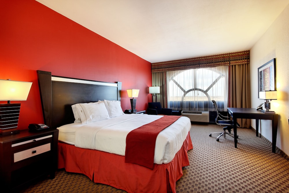 Holiday Inn Express Hotel And Suites Odessa 13/47