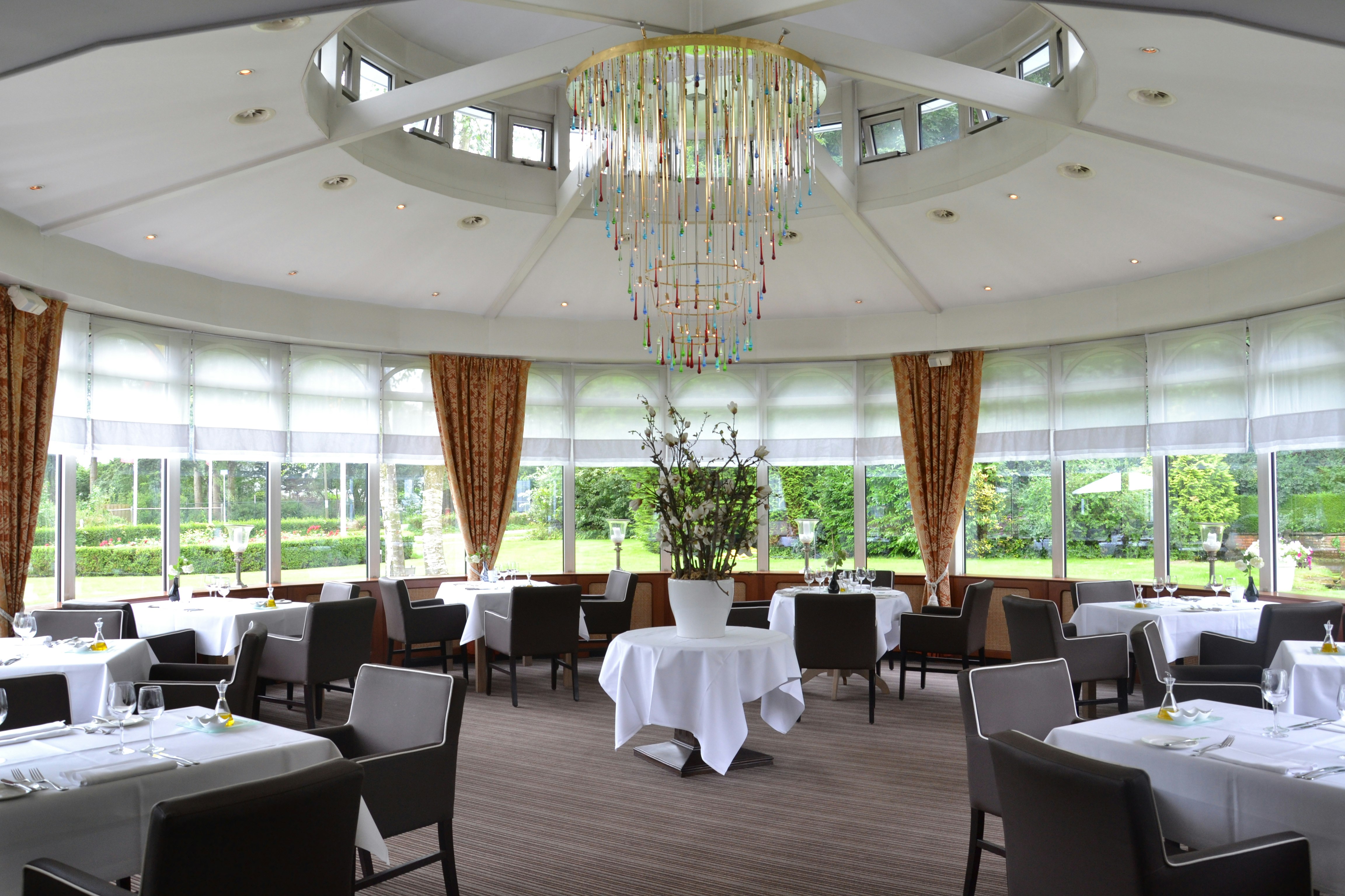 Fletcher Hotel-Restaurant De Witte Raaf 35/46