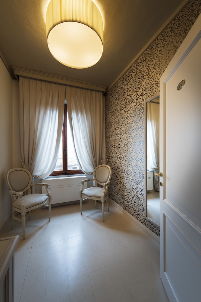 Hotel Villa Elda 37/65