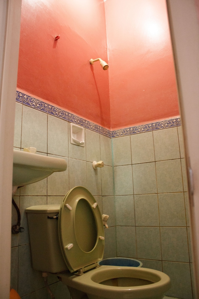 Gv Hotel Maasin 35/41