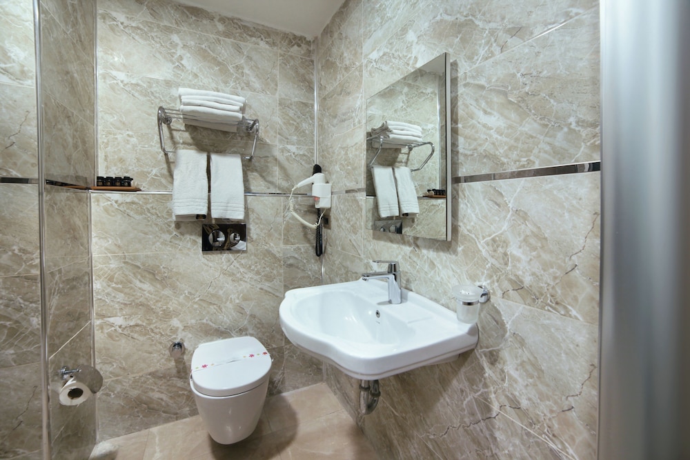 Great Fortune Hotel & SPA 70/70