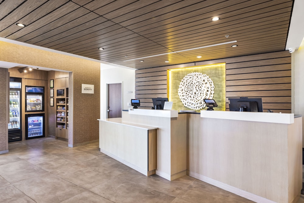 Fairfield by Marriott Inn & Suites San Francisco Airport Oyster Point Area 3/46