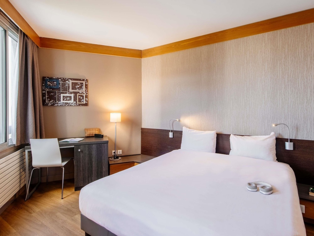 Adagio Paris XV 24/64