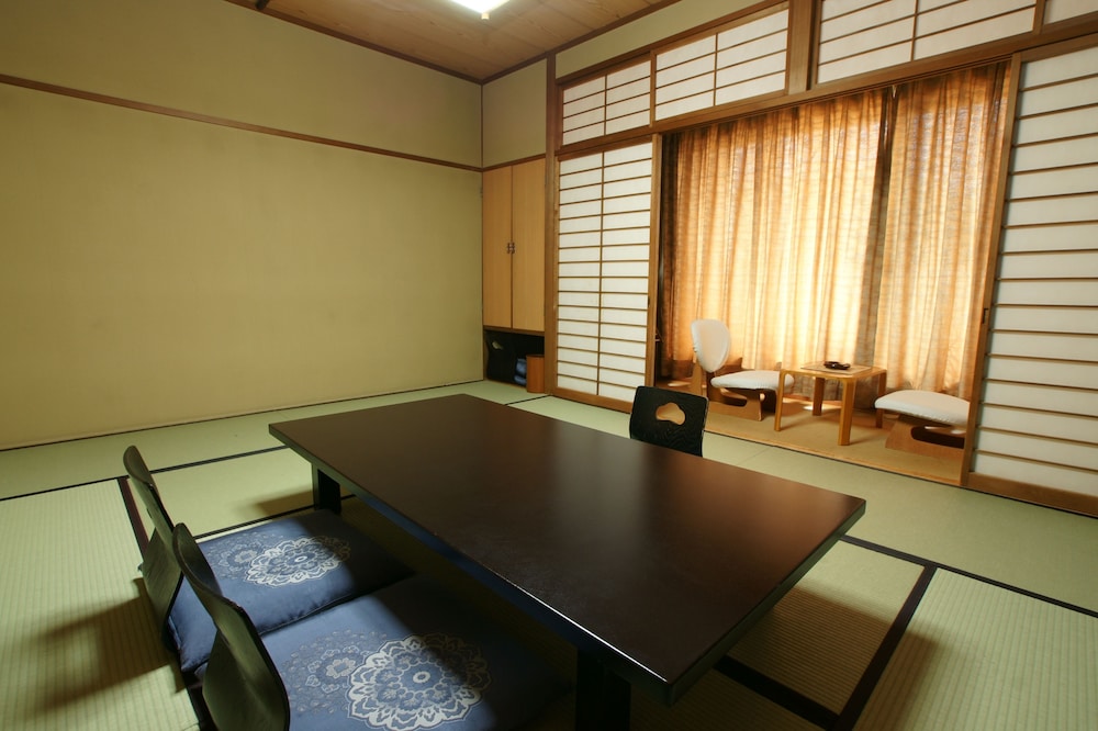 Imakuni Ryokan 35/45