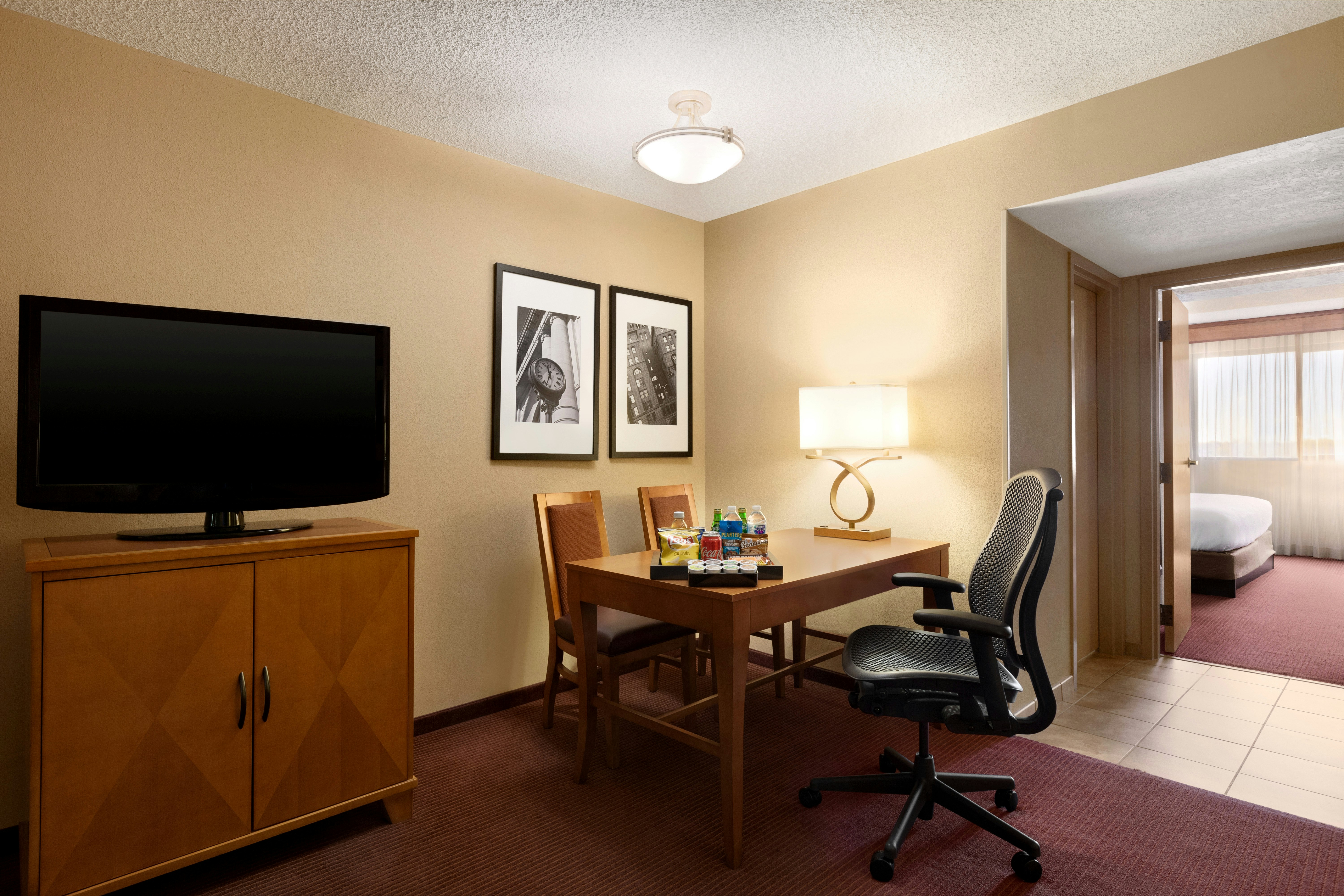 Embassy Suites by Hilton Kansas City International Airport 53/69