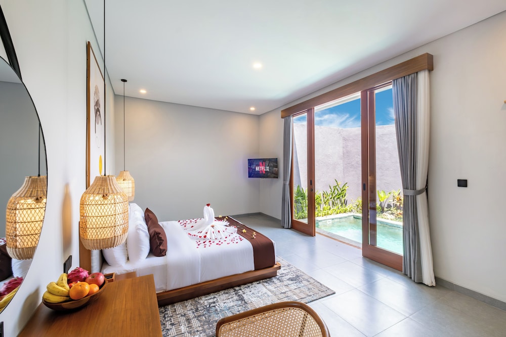 CONNECTING 1 Bedroom Pool Villa