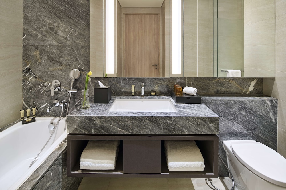 PARKROYAL Serviced Suites Jakarta 56/58
