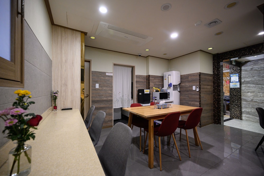 Daeyoung Hotel Seoul 53/66