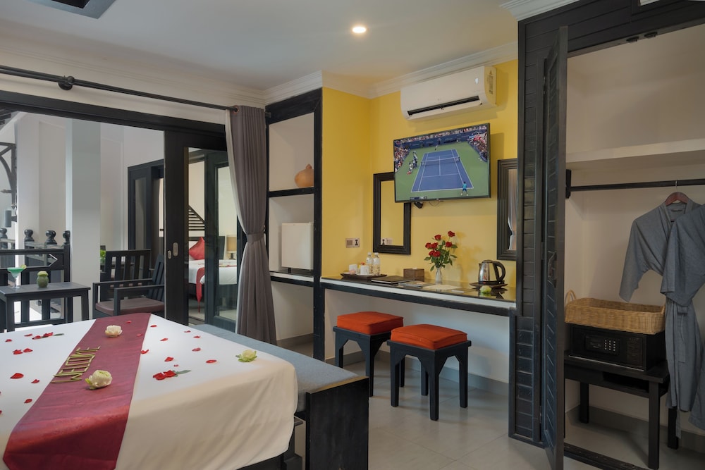 Khmer Mansion Boutique Hotel 38/50