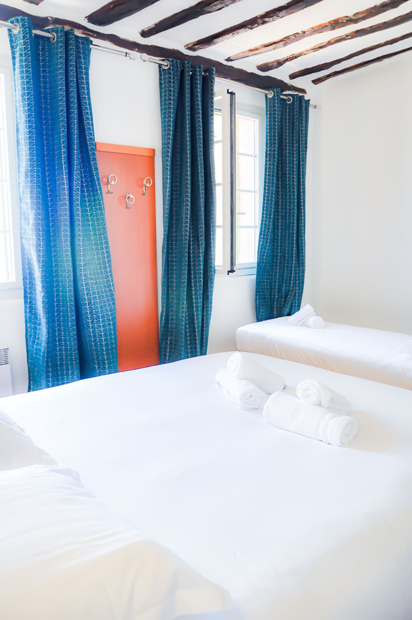 غرفة كومفورت ثلاثية بسرير مزدوج وسرير فردي بإطلالة على البحر، Hotel Posta Vecchia 5/10