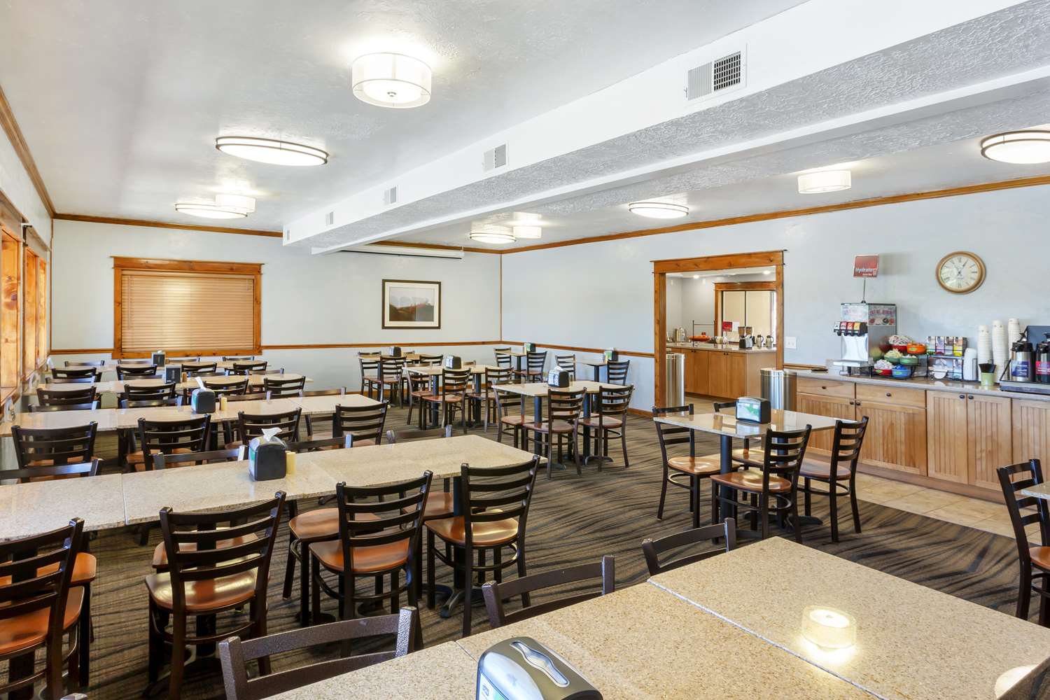 Best Western Plus Weston Inn 32/38