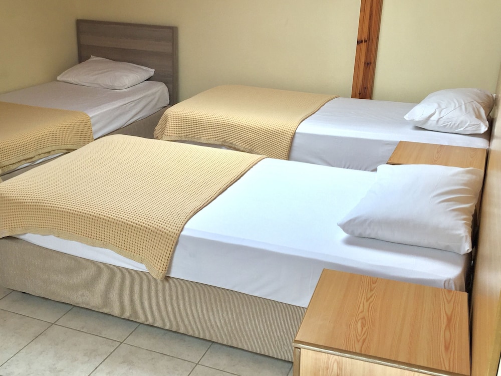 Ten Apart Hotel photo2
