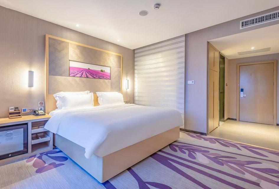 EXECUTIVE, DOUBLE BED