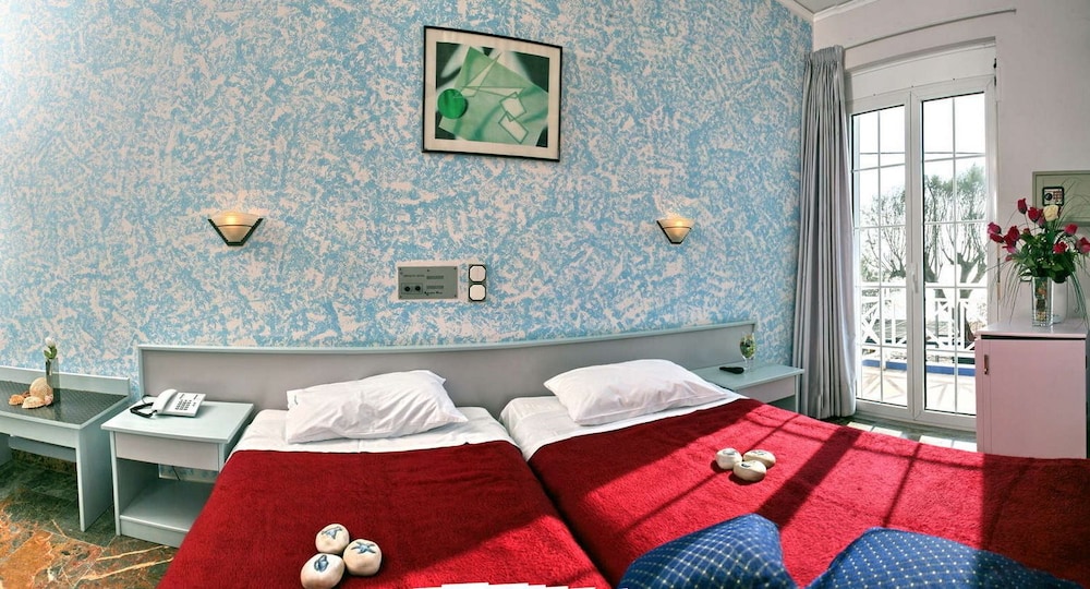 Hotel Aphrodite Beach 25/31
