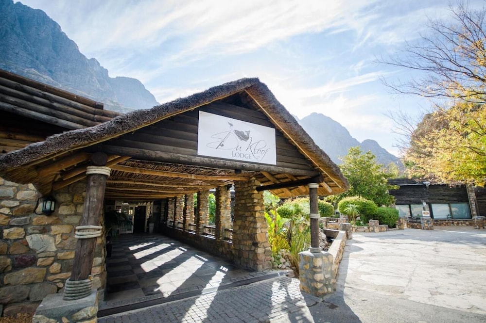 Du Kloof Lodge 2/22