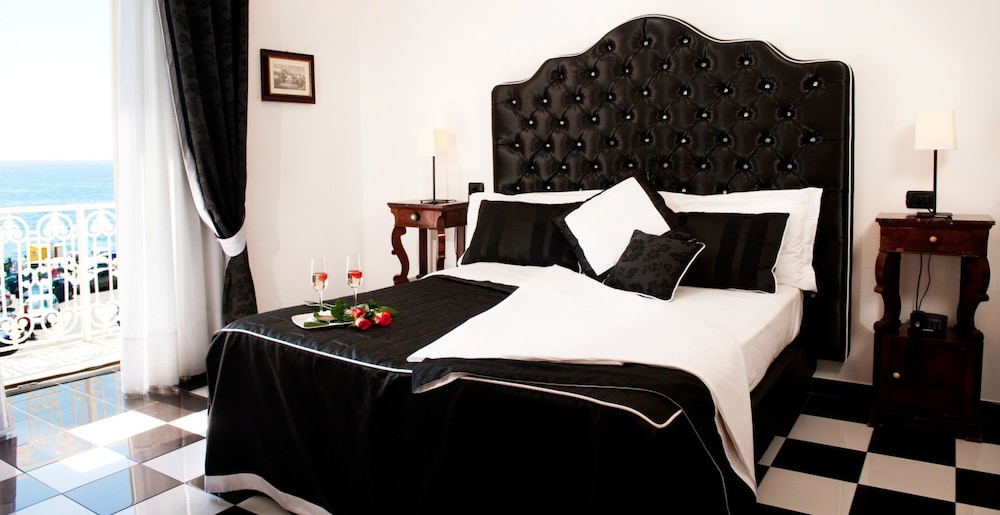 Hotel Residence Amalfi 22/68