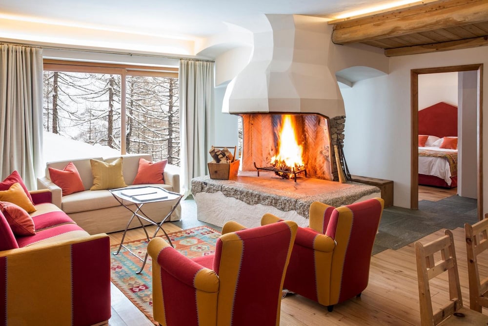 Saint Hubertus Resort 25/50
