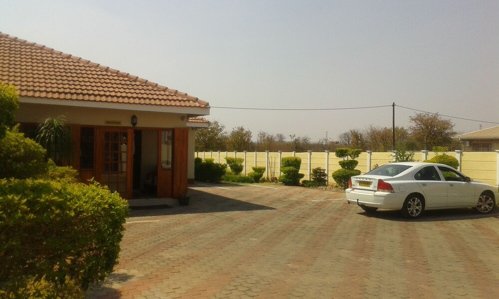Comfort Palace Guest House Francistown 14/21