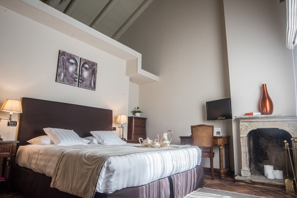 Relais San Maurizio 16/83