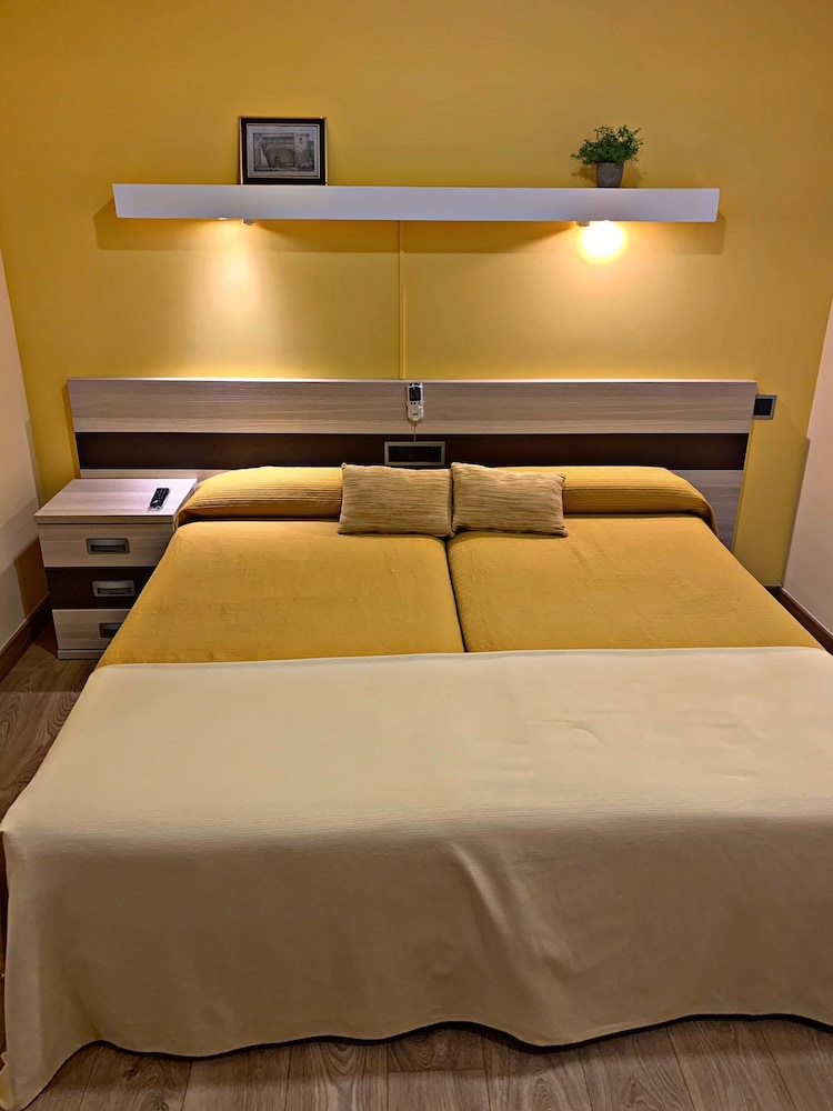 Hostal Doña Juana 11/20