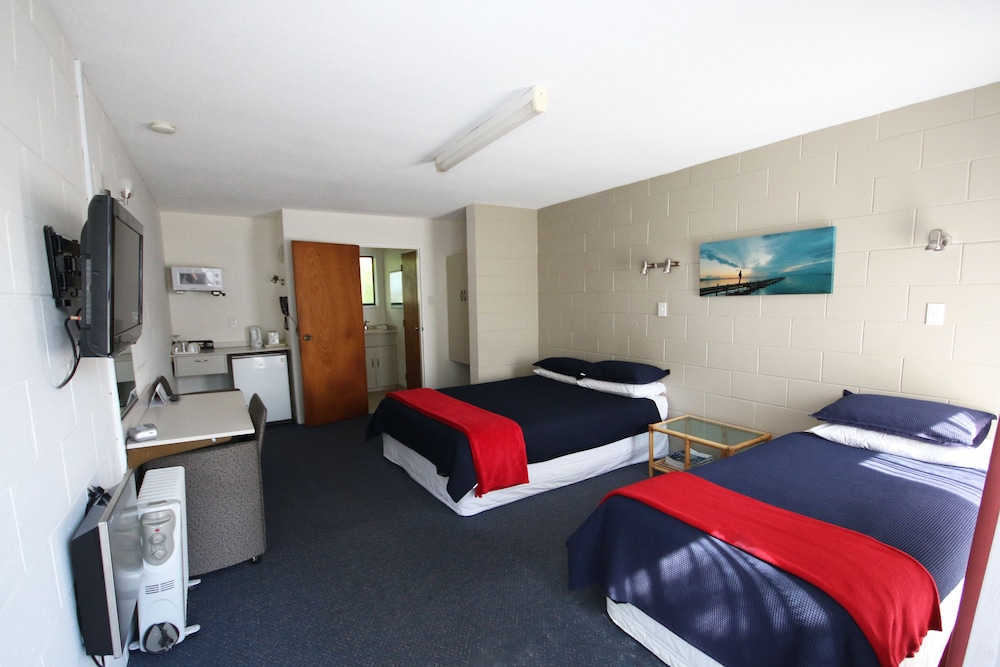 Midway Pacifica Lodge 33/62