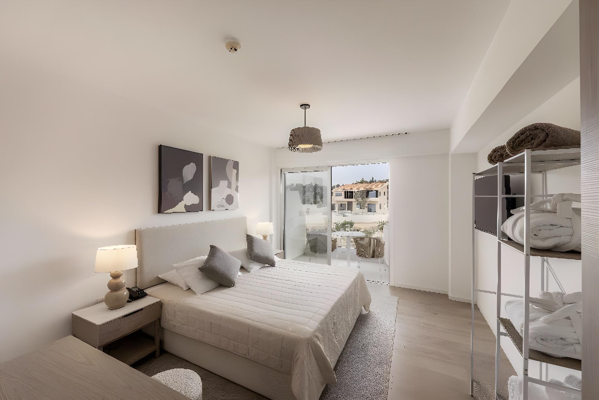Family Suite, Inland View