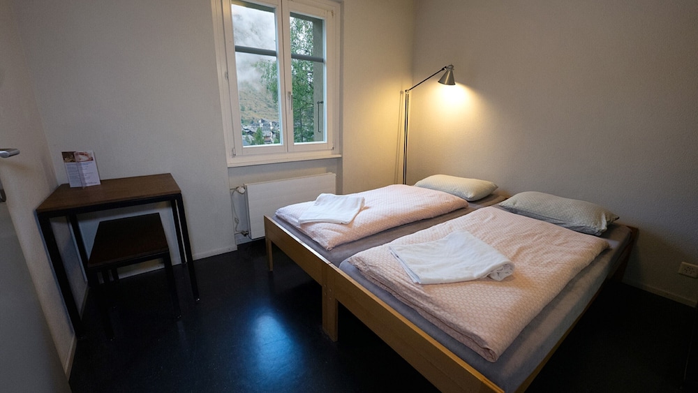 Youth Hostel Zermatt 30/64