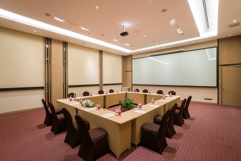 Best Western Plus Wanda Grand Hotel 53/62