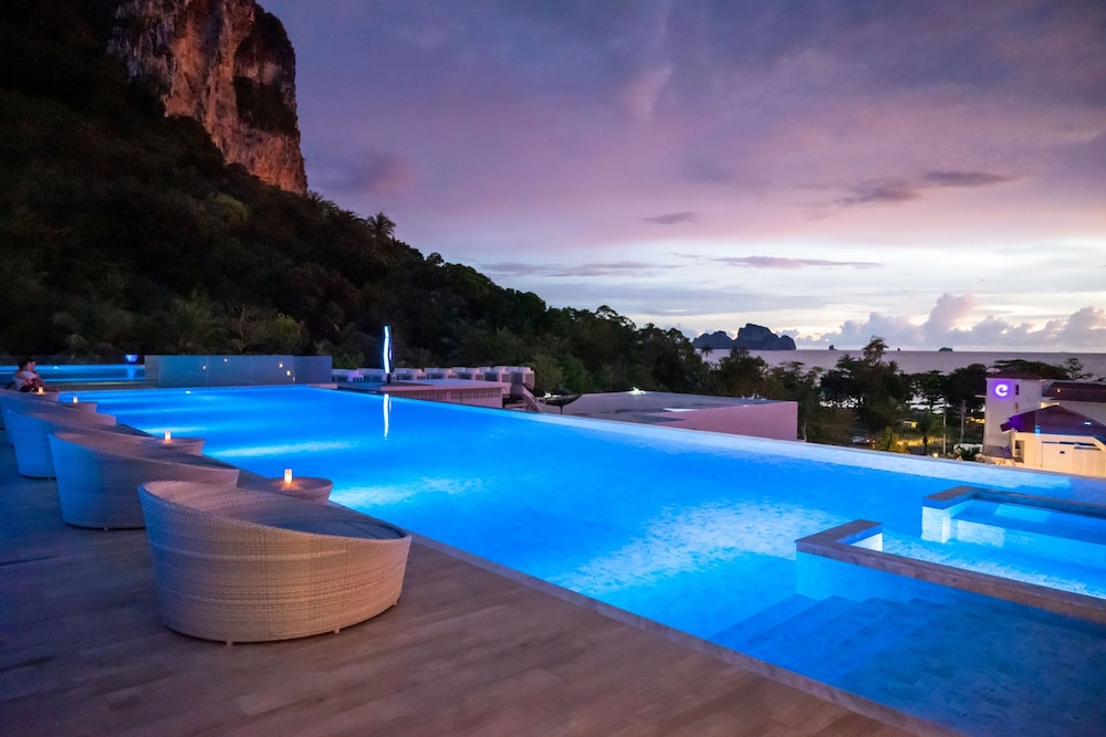 Bluesotel Smart Krabi Aonang Beach Adults Only 72/77
