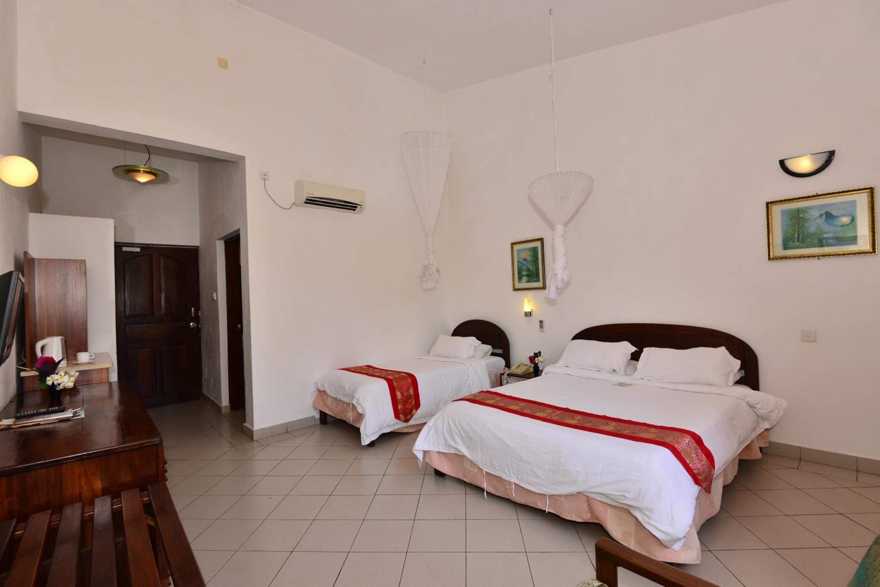 BAOBAB HOLIDAY RESORT 10/56