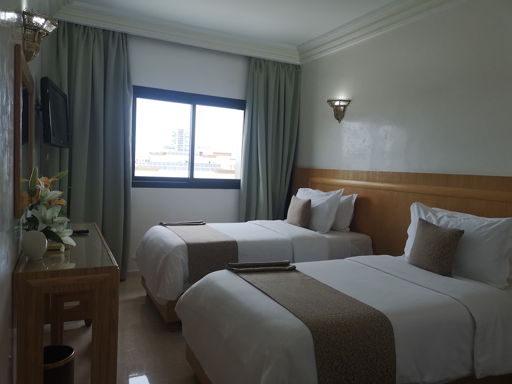 STANDARD, TWIN BEDS