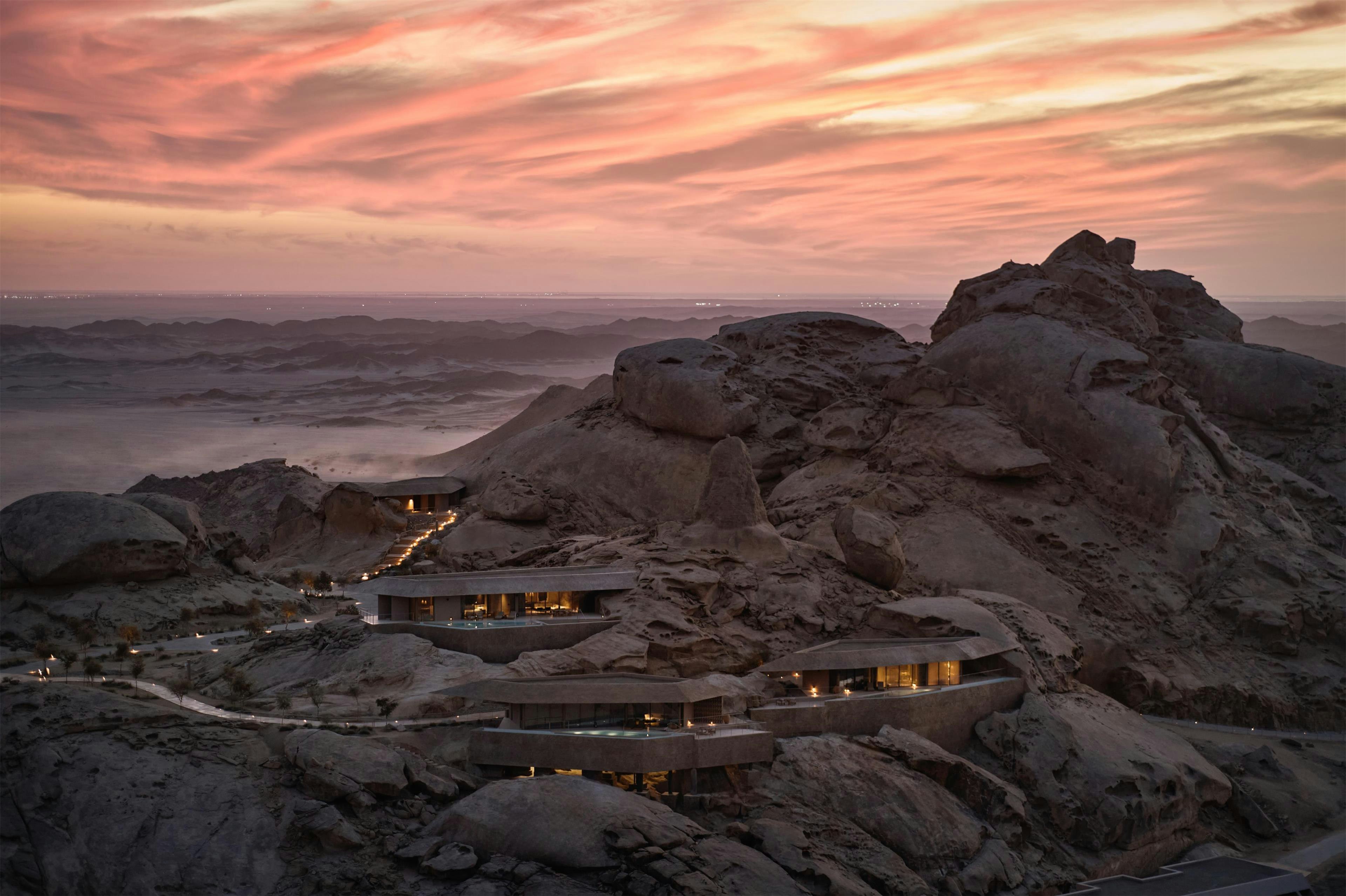 Desert Rock Resort 7/8