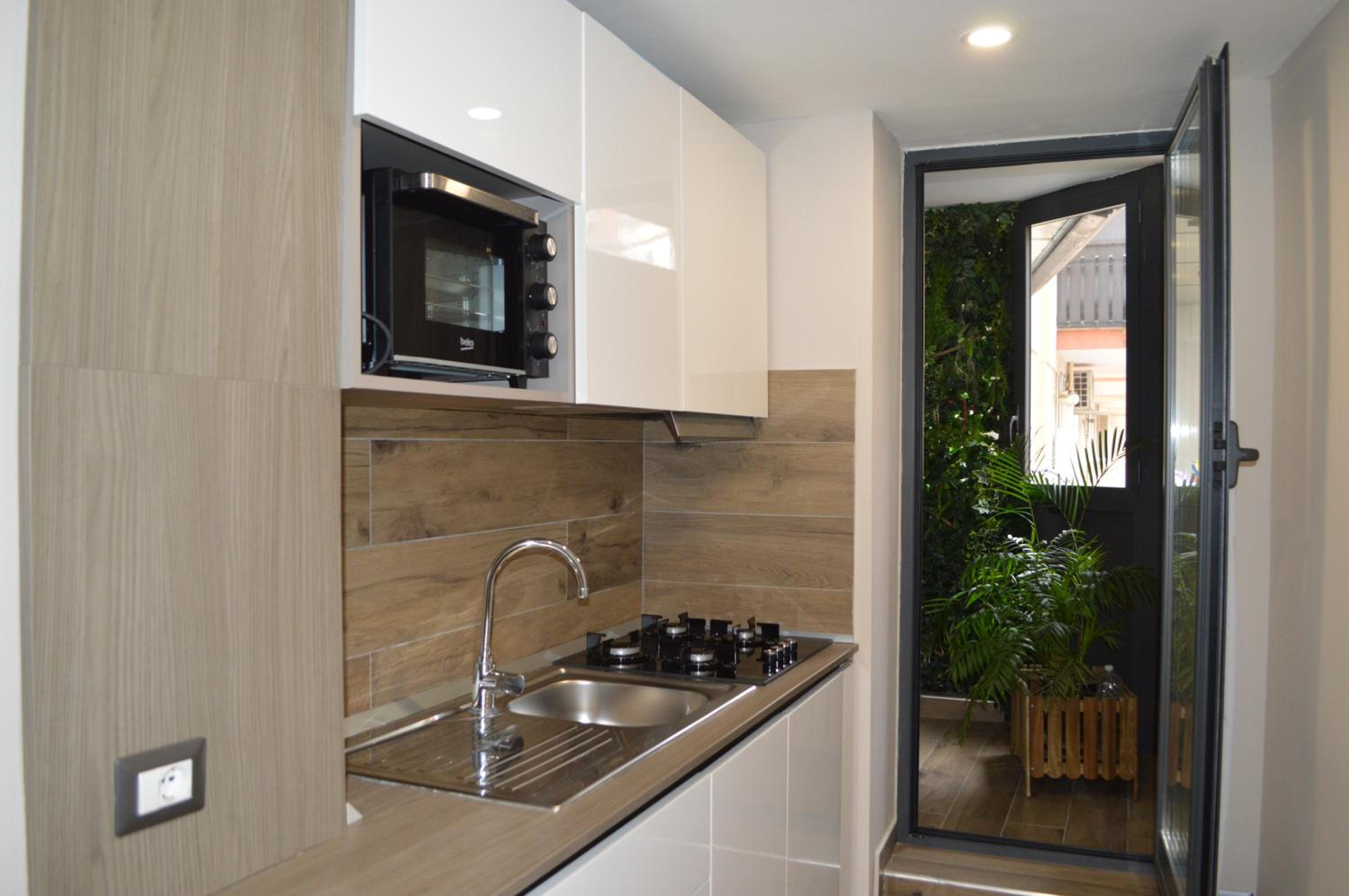Famalu Apartments 19/24
